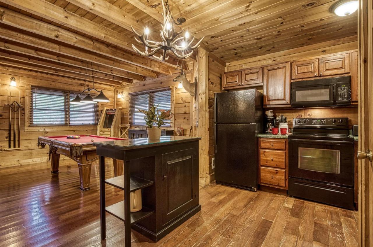 Bridgewood Cabin, Hot Tub, 1089 Of Free Attraction Tickets For Each Paid Day, Dollywood And More! ピジョンフォージ エクステリア 写真